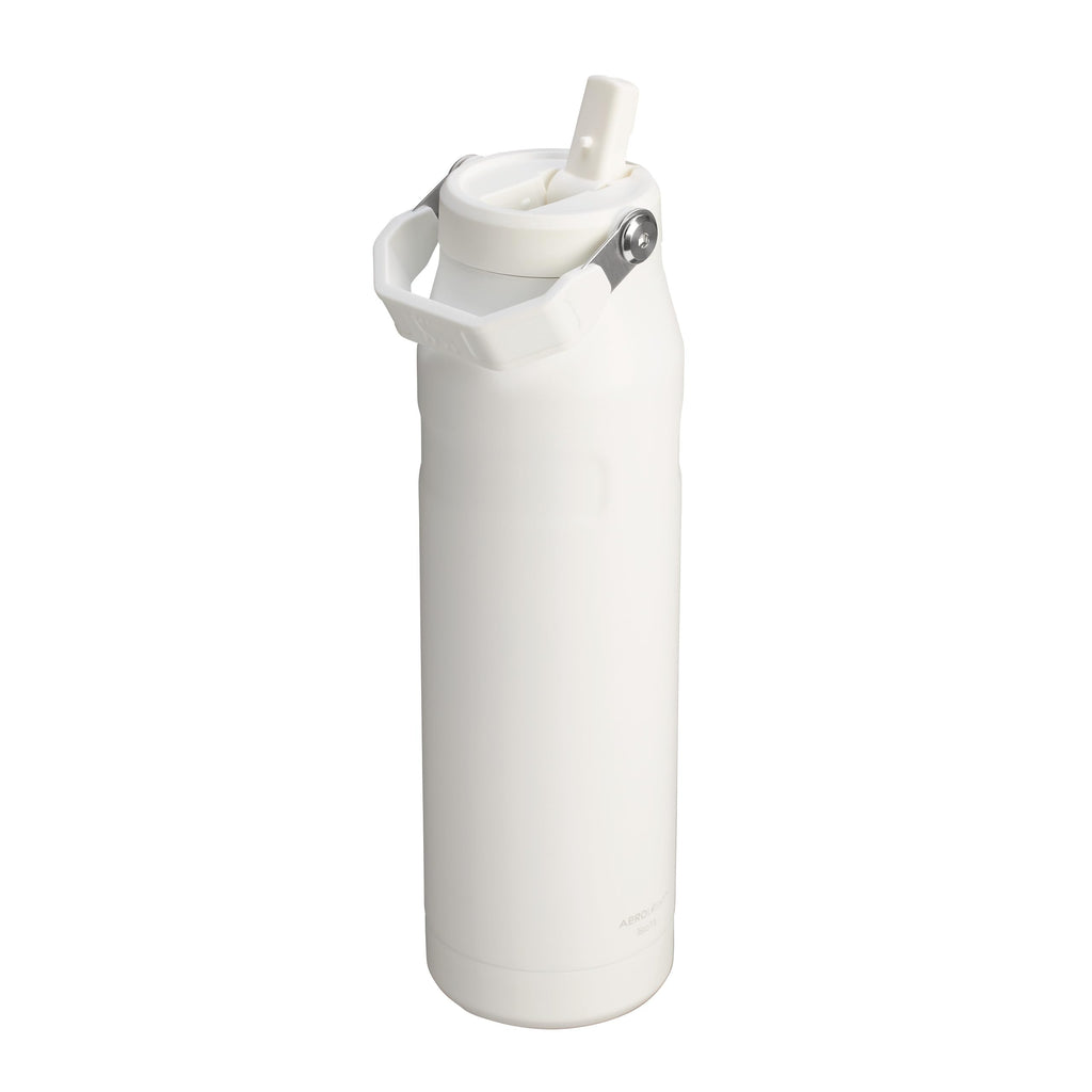 Flip Straw Bottle 2.0 | 1.06L by Stanley